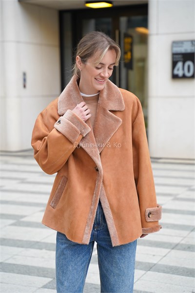 Натуральная дубленка из замши свободного фасона в рыжем цвете 2115